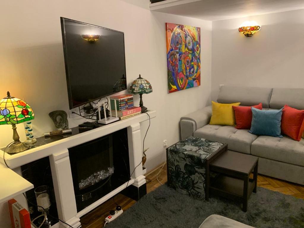Apartament Charming In The Heart Of The Jewish District!
